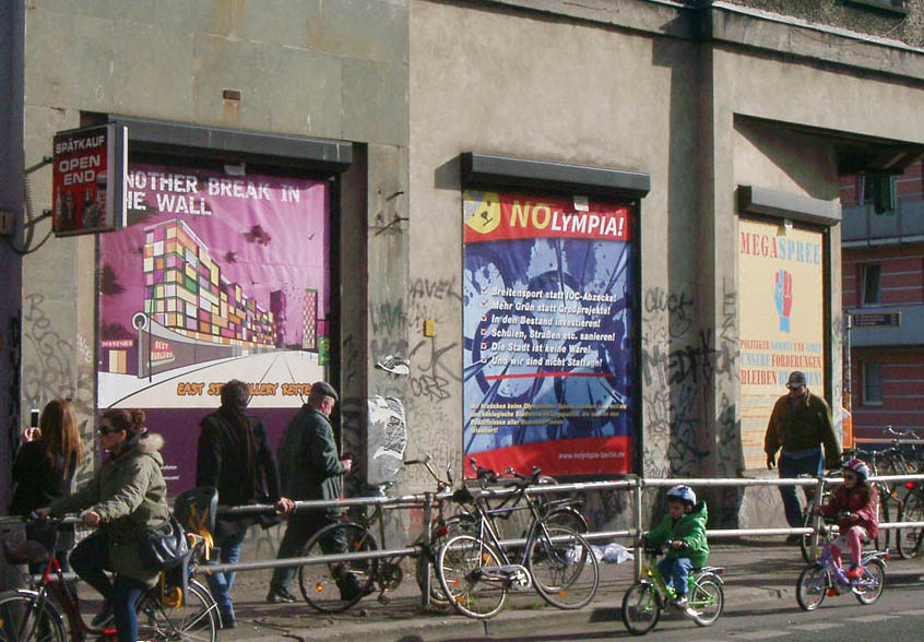 the billboard poster hanging at Brückenstrasse